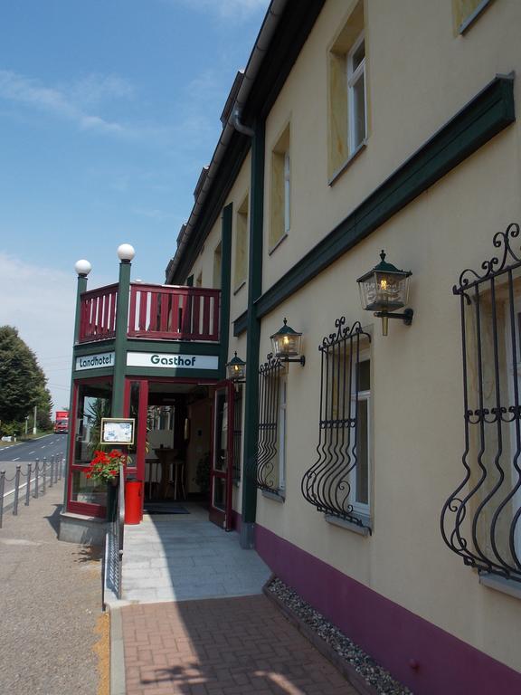 Gasthof Und Landhotel Zur Ausspanne Klipphausen Eksteriør bilde