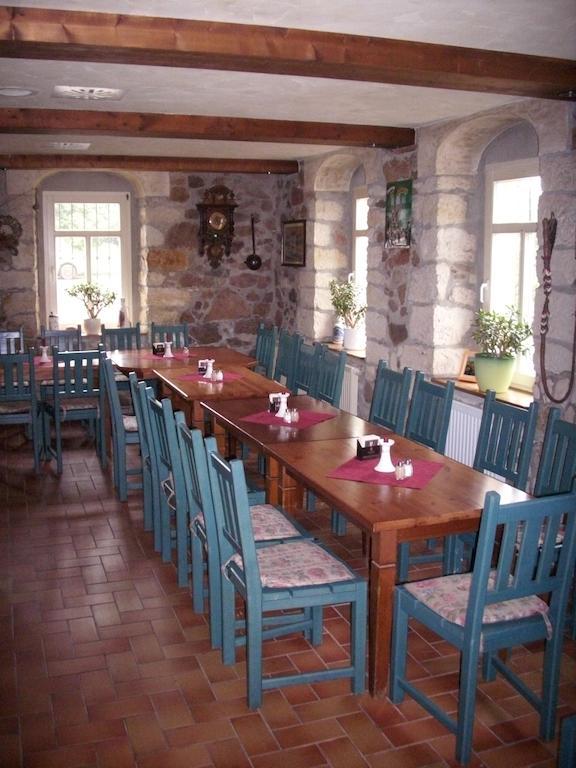 Gasthof Und Landhotel Zur Ausspanne Klipphausen Eksteriør bilde